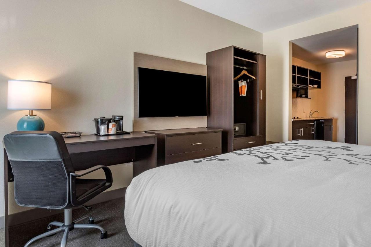 Sleep Inn & Suites Crosby Eksteriør billede